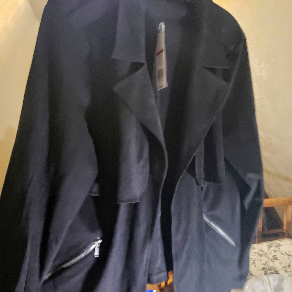 Jacket - Picture 4 of 4